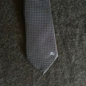 Burberry ‘Knights of London’ 3 1/4”W 58”L